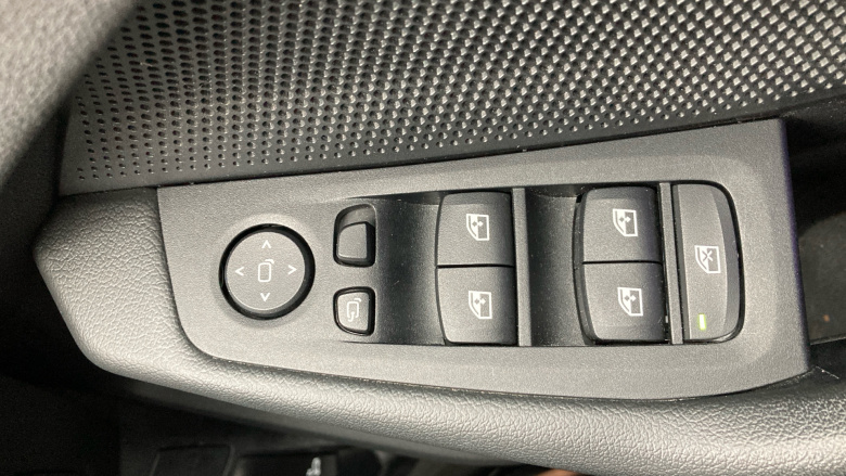 BMW 1 Series 116d SE 5dr Step Auto Diesel Hatchback